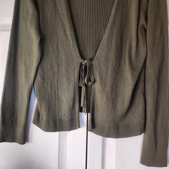 TORRID Cardigan Tie-Front Ribbed Sweater in Olivine - Size 1 (14/16) - Picture 7 of 12